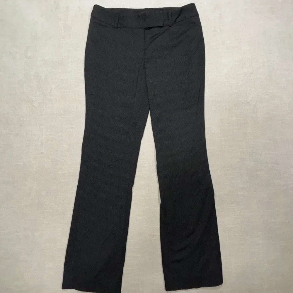 White House Black Market Legacy Sleek Boot Pinstripe‎ Pants Women's Size 6R